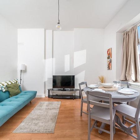 Ferienwohnung The Tooting Bec Hideaway - Prime Location London Exterior foto